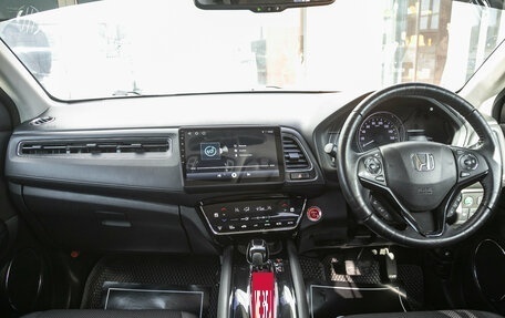 Honda Vezel, 2018 год, 1 869 000 рублей, 14 фотография