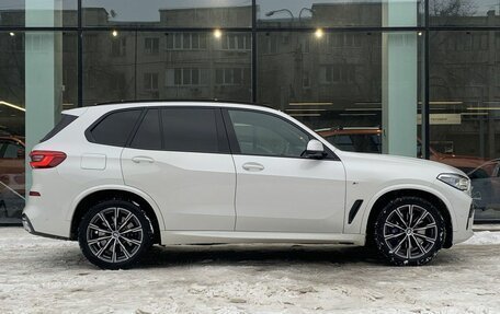 BMW X5, 2019 год, 6 350 000 рублей, 4 фотография