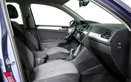 Volkswagen Tiguan II, 2021 год, 2 700 000 рублей, 11 фотография