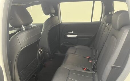 Mercedes-Benz GLB, 2022 год, 2 000 000 рублей, 7 фотография