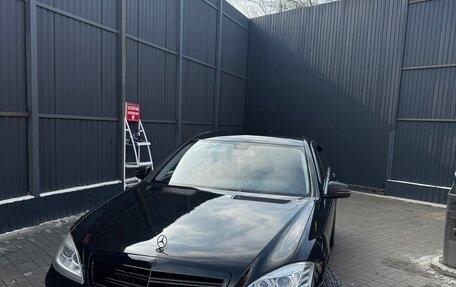 Mercedes-Benz S-Класс, 2007 год, 1 300 000 рублей, 1 фотография