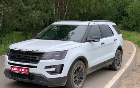 Ford Explorer VI, 2015 год, 2 100 000 рублей, 1 фотография