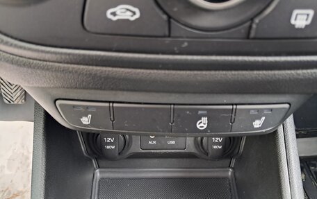 Hyundai Solaris II рестайлинг, 2018 год, 1 350 000 рублей, 16 фотография