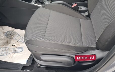 Hyundai Solaris II рестайлинг, 2018 год, 1 350 000 рублей, 17 фотография