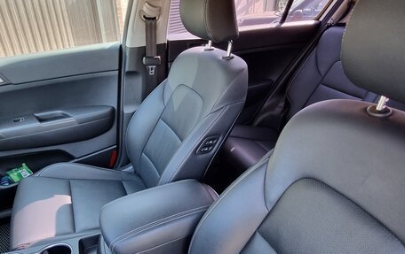 KIA Sportage IV рестайлинг, 2019 год, 2 790 000 рублей, 6 фотография