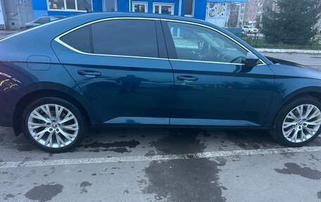 Skoda Superb III рестайлинг, 2022 год, 2 900 000 рублей, 4 фотография