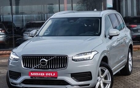 Volvo XC90 II рестайлинг, 2023 год, 5 750 000 рублей, 4 фотография