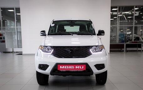 ЛуАЗ Patriot, 2025 год, 1 865 600 рублей, 9 фотография