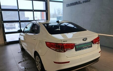 KIA Rio III рестайлинг, 2017 год, 890 000 рублей, 6 фотография