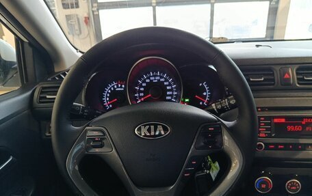 KIA Rio III рестайлинг, 2017 год, 890 000 рублей, 10 фотография