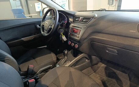 KIA Rio III рестайлинг, 2017 год, 890 000 рублей, 8 фотография