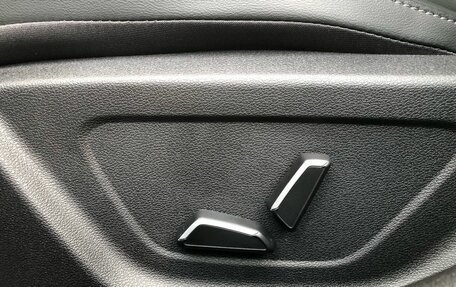 Geely Emgrand, 2024 год, 2 150 000 рублей, 19 фотография