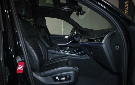 BMW X7, 2021 год, 7 990 000 рублей, 26 фотография