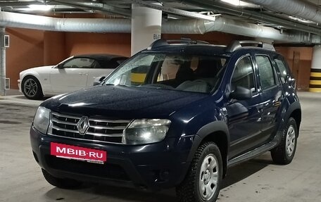 Renault Duster I рестайлинг, 2013 год, 890 000 рублей, 3 фотография