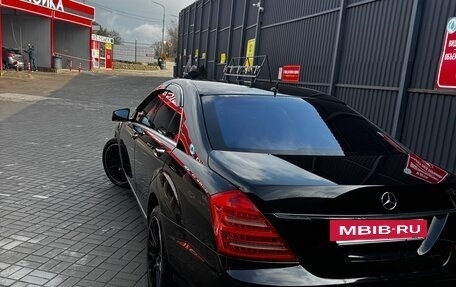 Mercedes-Benz S-Класс, 2007 год, 1 300 000 рублей, 3 фотография