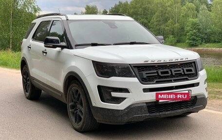 Ford Explorer VI, 2015 год, 2 100 000 рублей, 5 фотография
