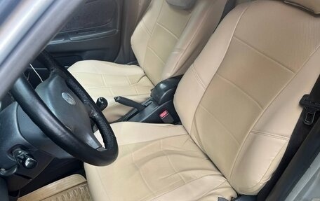 Toyota Corolla, 2001 год, 380 000 рублей, 7 фотография