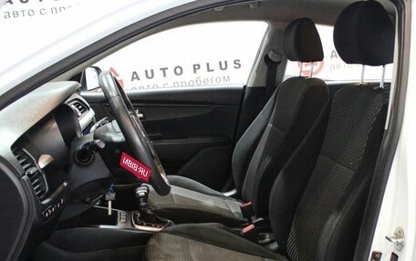 KIA Rio IV, 2018 год, 1 249 000 рублей, 8 фотография