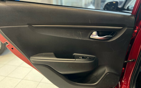 KIA Rio IV, 2018 год, 1 349 000 рублей, 16 фотография