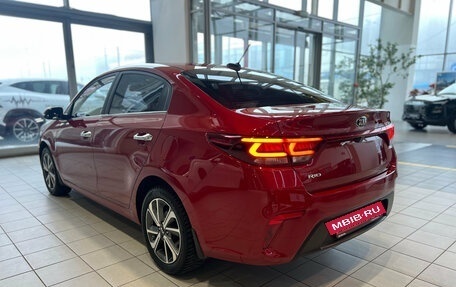 KIA Rio IV, 2018 год, 1 349 000 рублей, 8 фотография