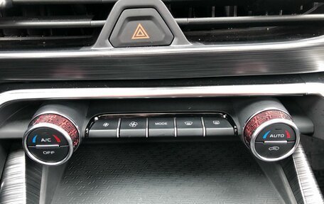 Geely Tugella FY11, 2024 год, 3 270 000 рублей, 18 фотография