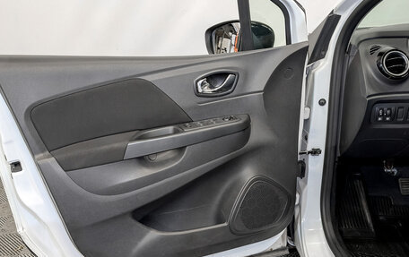 Renault Kaptur I рестайлинг, 2019 год, 960 000 рублей, 18 фотография