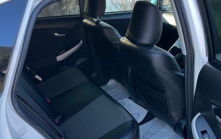 Toyota Prius, 2012 год, 980 000 рублей, 7 фотография