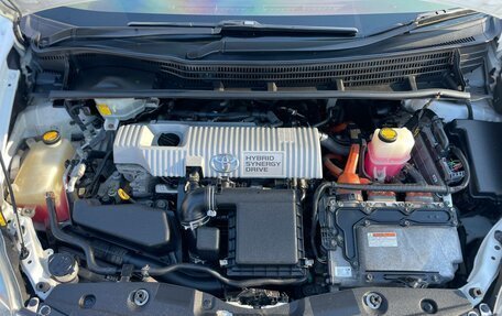 Toyota Prius, 2012 год, 980 000 рублей, 5 фотография