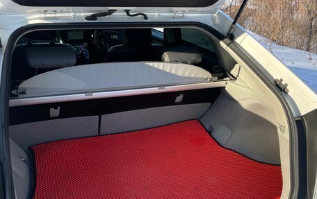 Toyota Prius, 2012 год, 980 000 рублей, 9 фотография