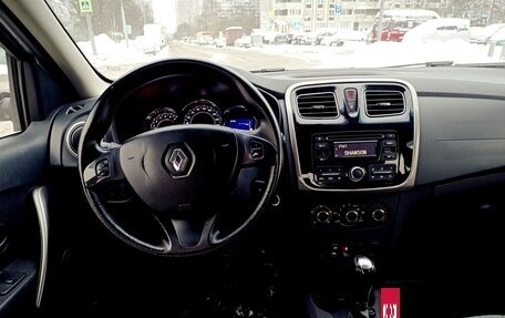 Renault Sandero II рестайлинг, 2017 год, 799 000 рублей, 4 фотография