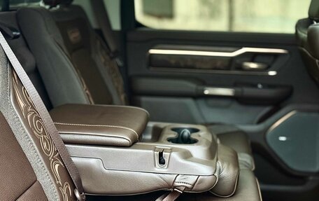 Rambler 1500, 2025 год, 10 000 000 рублей, 22 фотография