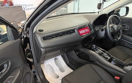 Honda Vezel, 2017 год, 1 749 999 рублей, 12 фотография