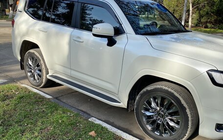 Toyota Land Cruiser, 2021 год, 10 800 000 рублей, 6 фотография