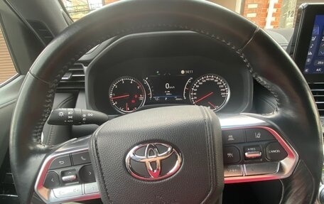 Toyota Land Cruiser, 2021 год, 10 800 000 рублей, 10 фотография