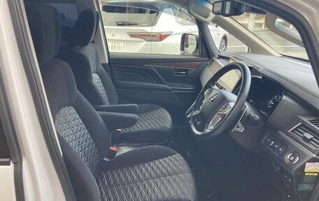 Mitsubishi Delica D:5 I, 2023 год, 2 910 000 рублей, 5 фотография