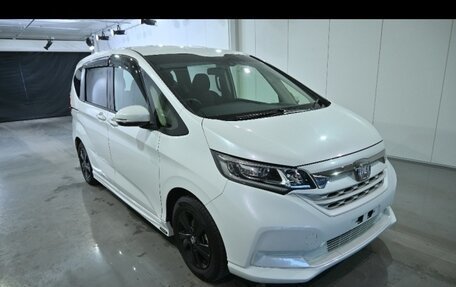Honda Freed II, 2023 год, 1 680 000 рублей, 2 фотография
