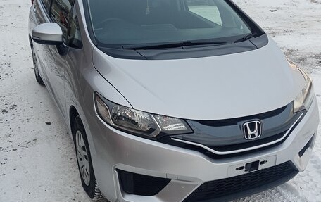 Honda Fit III, 2014 год, 870 000 рублей, 1 фотография
