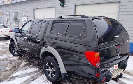 Mitsubishi L200 IV рестайлинг, 2013 год, 1 600 000 рублей, 8 фотография