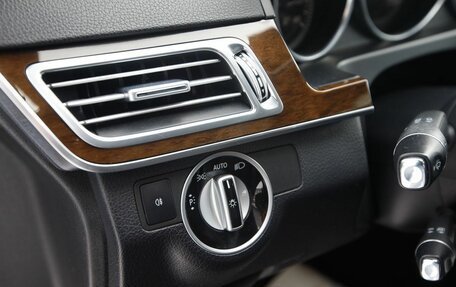 Mercedes-Benz E-Класс, 2014 год, 1 700 000 рублей, 13 фотография