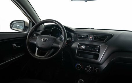 KIA Rio III рестайлинг, 2012 год, 700 000 рублей, 12 фотография