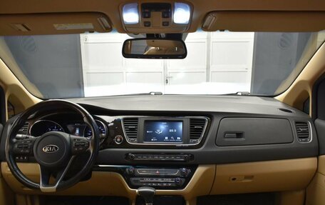 KIA Carnival III, 2019 год, 3 230 000 рублей, 17 фотография