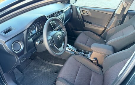 Toyota Auris II, 2013 год, 1 398 000 рублей, 13 фотография