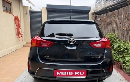 Toyota Auris II, 2013 год, 1 398 000 рублей, 17 фотография