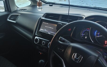 Honda Fit III, 2014 год, 870 000 рублей, 9 фотография