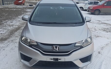 Honda Fit III, 2014 год, 870 000 рублей, 6 фотография