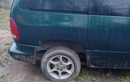 Plymouth Voyager III, 1999 год, 110 000 рублей, 2 фотография