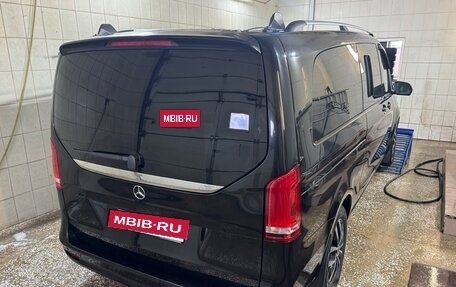 Mercedes-Benz V-Класс, 2022 год, 6 300 000 рублей, 11 фотография