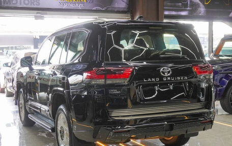 Toyota Land Cruiser, 2026 год, 13 700 000 рублей, 5 фотография