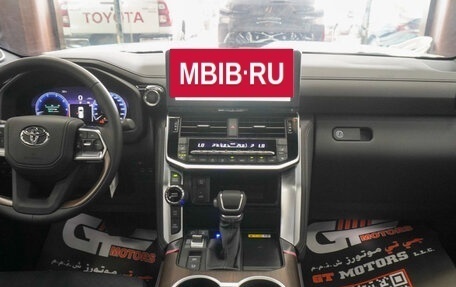 Toyota Land Cruiser, 2026 год, 13 700 000 рублей, 10 фотография