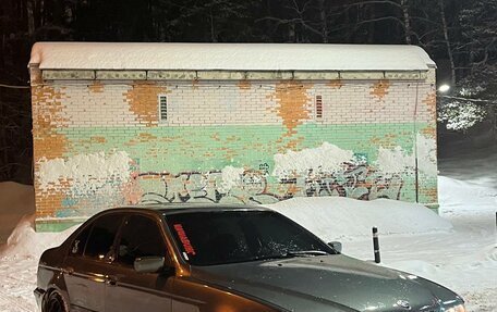 BMW 5 серия, 1998 год, 500 000 рублей, 3 фотография